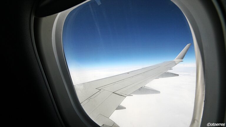 Åpningstur Stavanger - Paris - HOP - Embraer 170