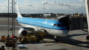 KLM Cityhopper`s Embraer 190 i  Billund Lufthavn (foto: Â©otoerres)