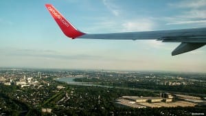 Takeoff med airberlins  Boeing 737-800 från Düsseldorf Airport  (Â©otoerres)