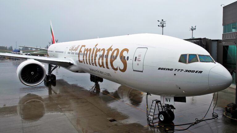 Emirates - Boeing 777-300ER nr. 100