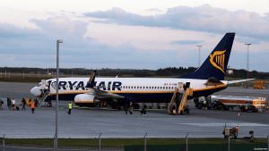 Ryanair la i sommer ned sin base i Billund. Det merkes på passasjertallene (arkivbilde: Â©otoerres)