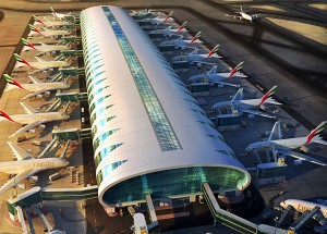Emirates sin terminal på flyplassen i Dubai (EK)