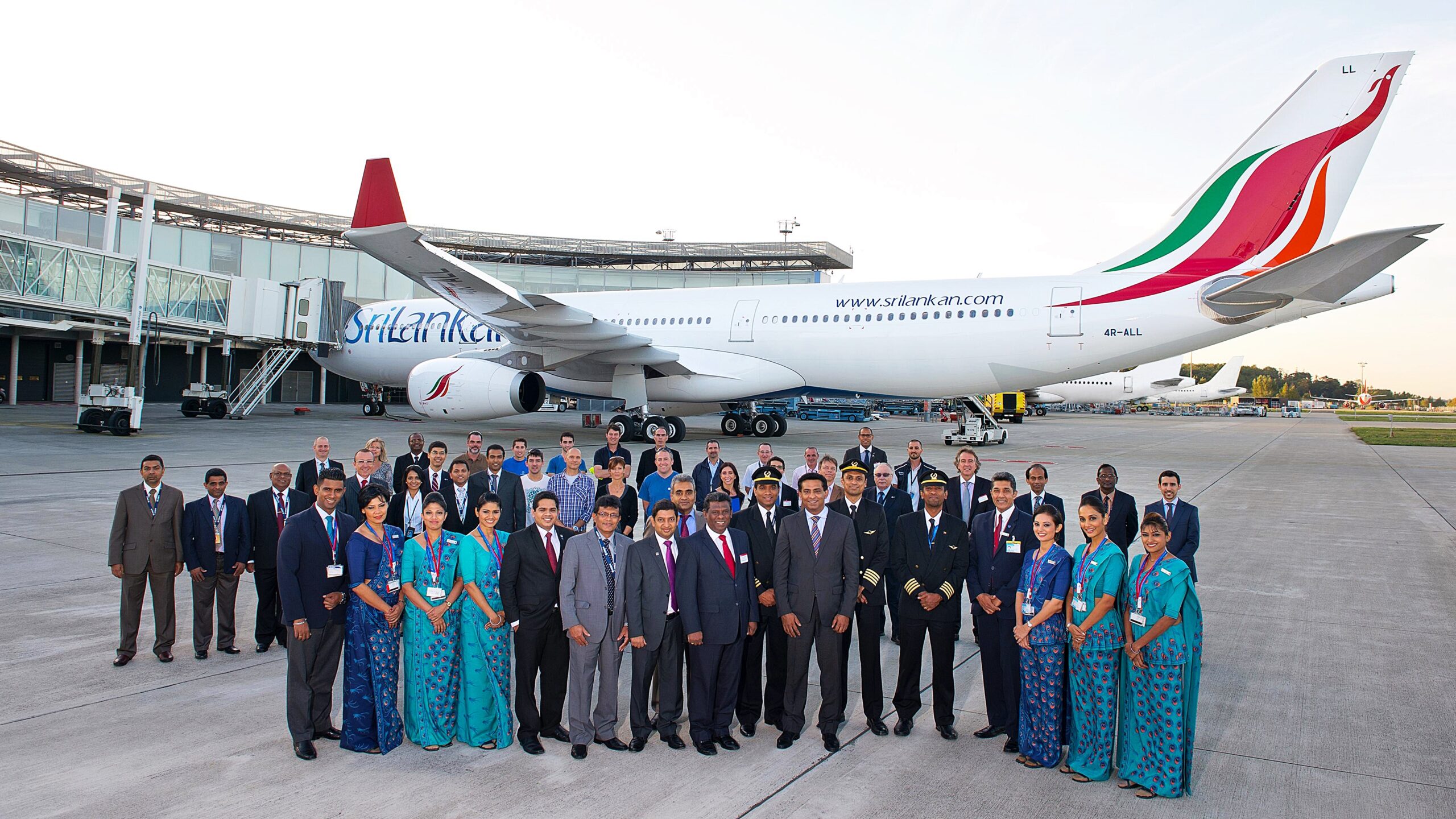SriLankan Airlines - Airbus A330-300