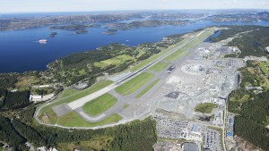 Panoramabildet av Bergen lufthavn Flesland (Nils Olav Mevatne / Foto: Avinor)