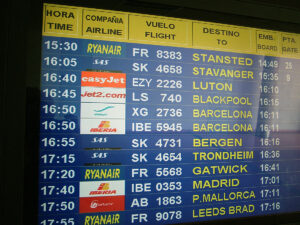 Avgangstavle - Alicante Airport - Spania