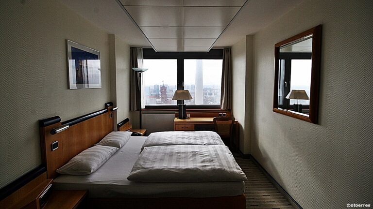 Park Inn by Radisson - Alexanderplatz - Berlin