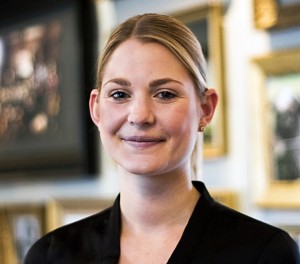 Josefin Carlsson är ny restaurangchef på Görvälns Slott i Järfälla. (foto: Johan Eklund)