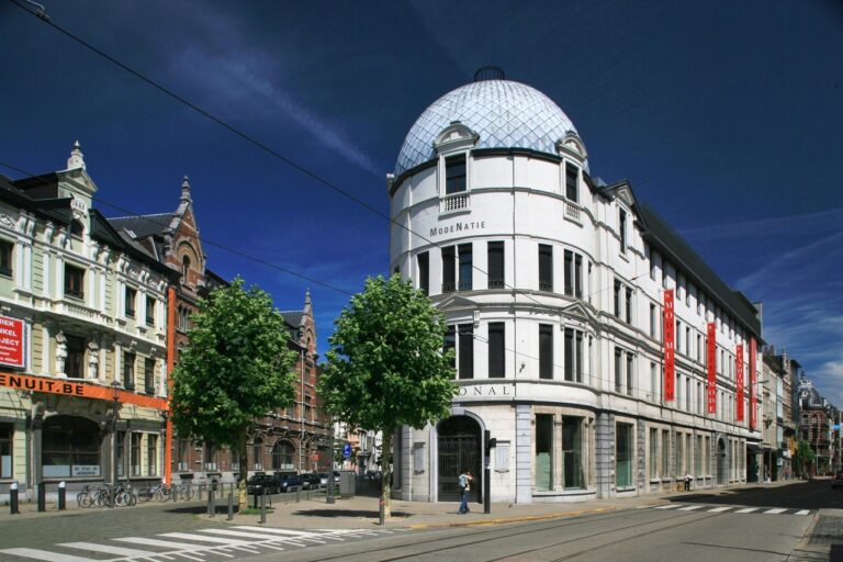 MOMU - motemuseum - Antwerpen- Flandern - Belgia - Fotor Credit Tomas Kubes