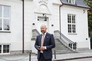 Artha - Jan Severin Sølbæk
