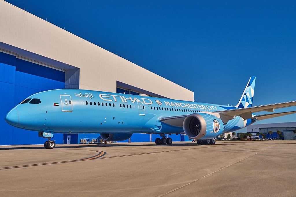 Etihad Airways - Manchester City FC livery - Boeing 787 Dreamliner