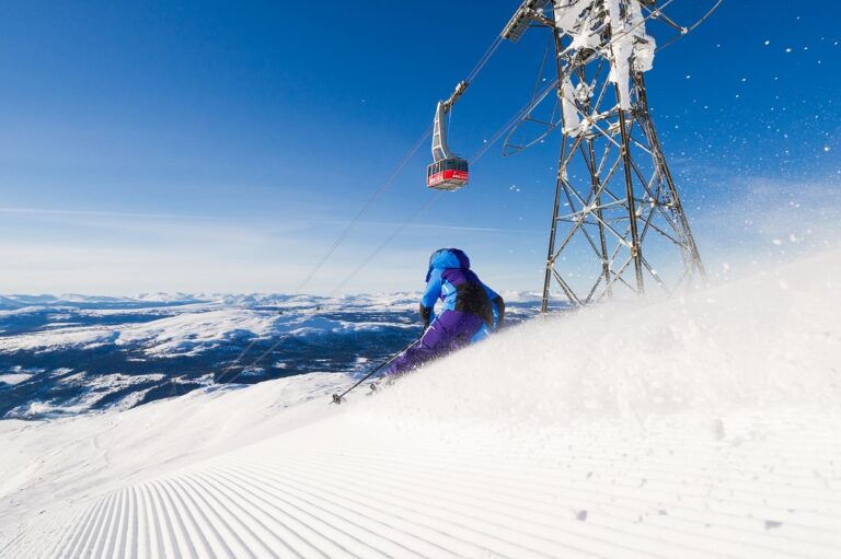 SkiStar- Alpinanlegg - Alpinist - Ã…re - Sverige