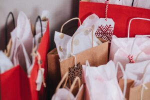 Julepresanger - gaver - innkjÃ¸p - kredittkort - dinero.no