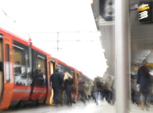 Oslo S - Jernbanestasjon - tog - Bane Nor