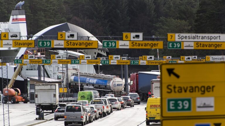 E39, Halhjem fergekai, Os, Hordaland