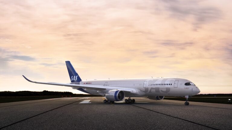 SAS - Airbus - A350 XWB - på bakken