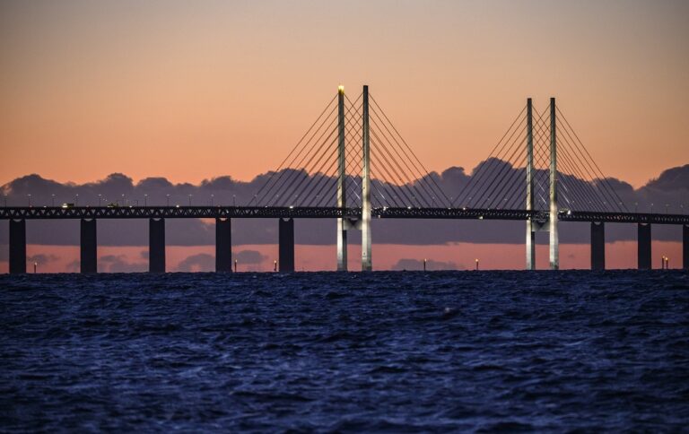 Adventslys -Ã˜resundbron - Danmark - Sverige - 2019