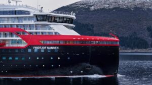 MS Fridtjof Nansen - ekspedisjonscruiseskip - Hurtigruten - Kleven Verft - 2019