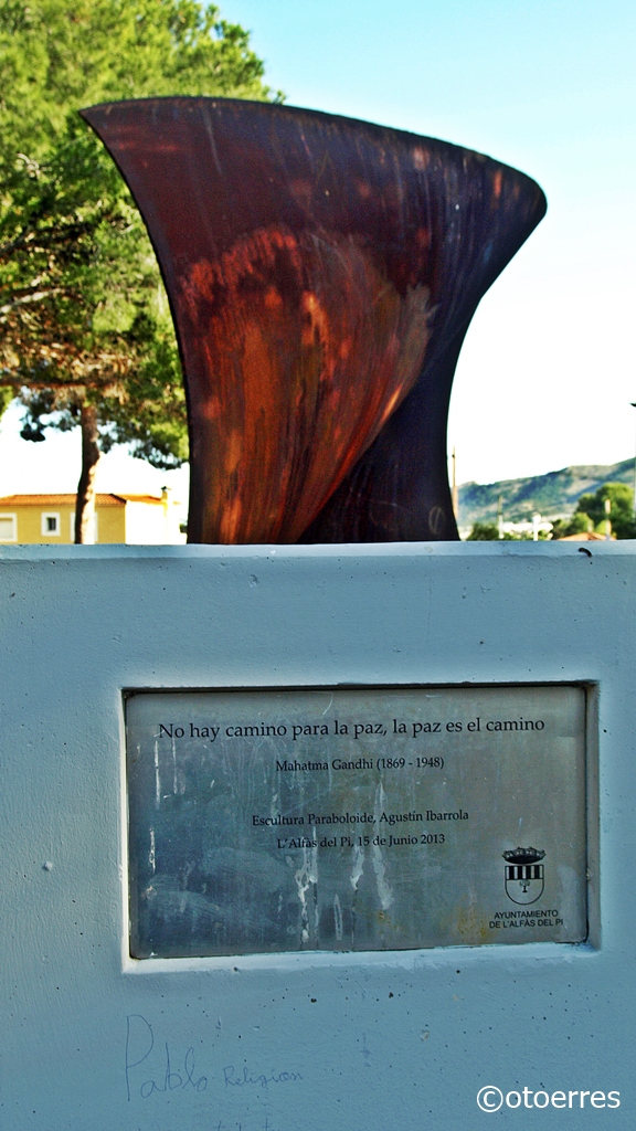 Parque "por la paz" Johan Galtung - Alfaz de Pi - Costa Blanca - Spania