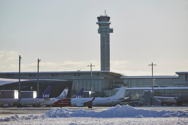 Avinor - Oslo lufthavn - Gardermoen - vinter