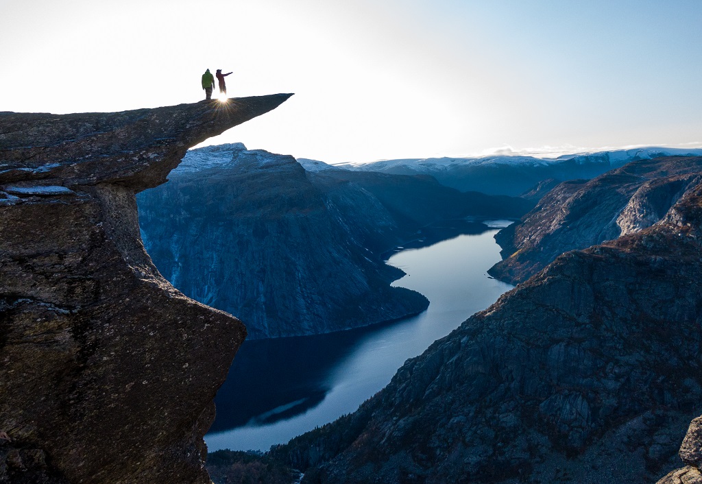 Visit Hardangerfjord - Trolltunga