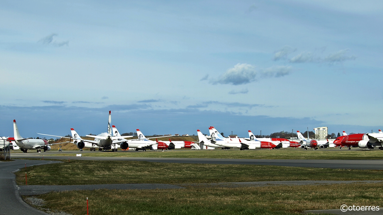 Norwegian - Boeing B 787 - Dreamliner - B 737-800 - langtidslagring - Stavanger lufthavn - Sola