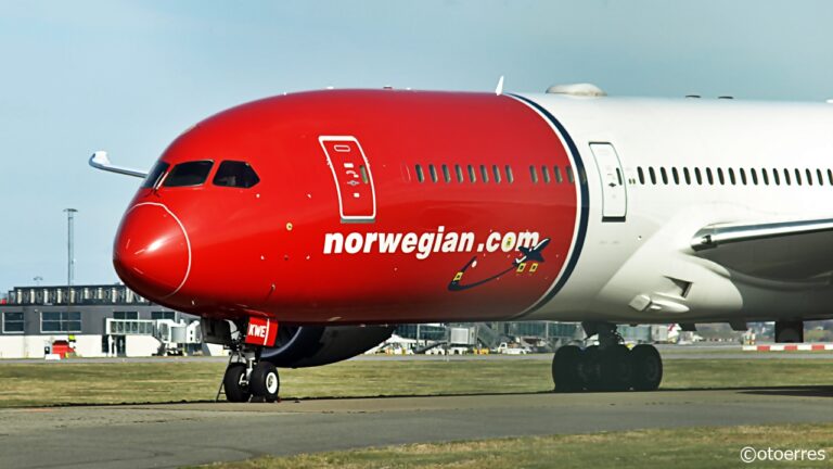 Norwegian - Boeing B 787 - Dreamliner - B 737-800 - langtidslagring - Stavanger lufthavn - Sola