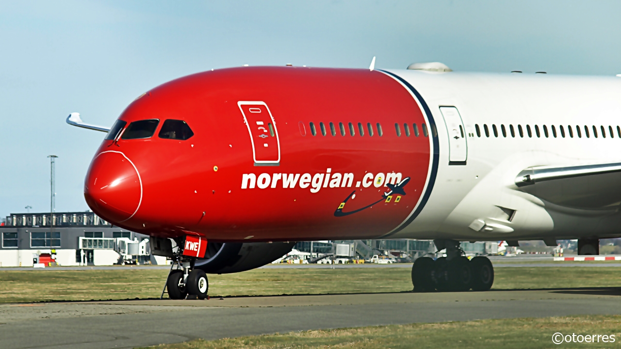 Norwegian - Boeing B 787 - Dreamliner - B 737-800 - langtidslagring - Stavanger lufthavn - Sola