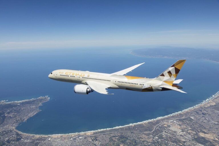Etihad Airways - Boeing 787-9 - Dreamliner