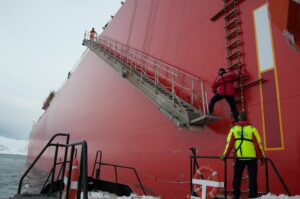 Losoppdrag Honningsvåg - Lostjenesten - Kystverket