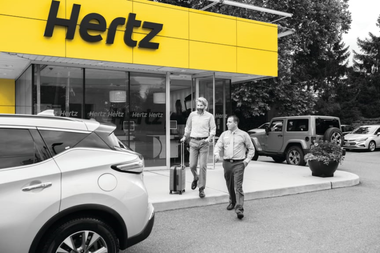 Hertz - bilutleie - USA - Pressebilde