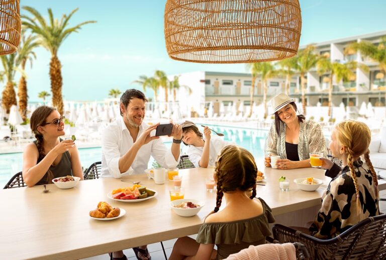 Ocean Beach Club - Kypros - Vinggruppen