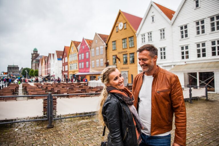 Par - Bryggen - Bergen - Norge - Visit Norway