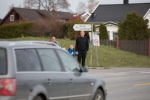 NAF - Bilvei - Barn - Skolevei - Illustrasjon