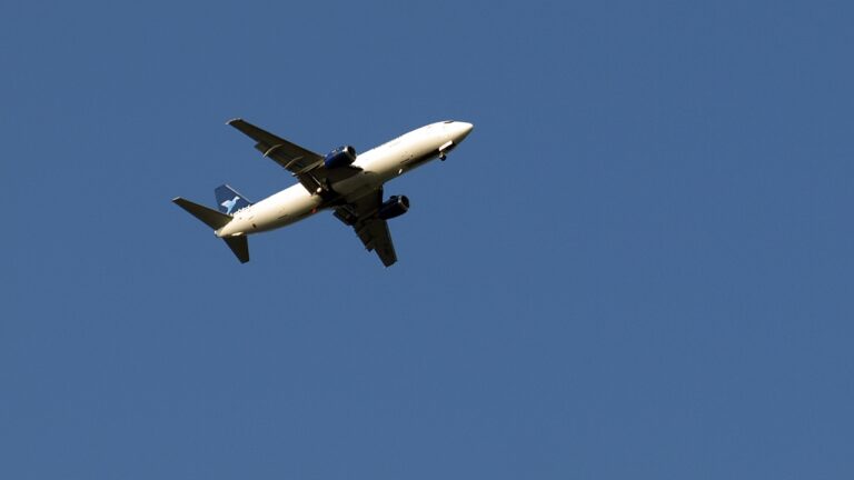 Fly - innflyvning - SVG - Stavanger Sola - august 2020