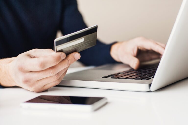 Kortbetaling - pc - laptop- nettbank - Leading Web Solutions
