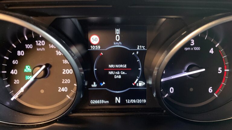 Instrumentpanel - Dashboard - Personbil - Kilometerstand -NAF