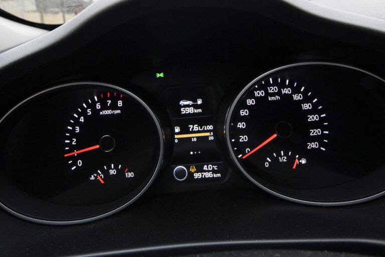 Speedometer - instrumentpanel - Dashbord - Personbil - Codan