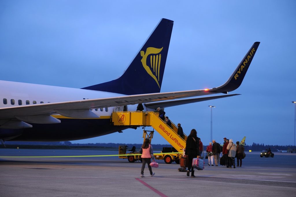 Boeing 737-800 - Ryanair - Billund Lufthavn - Danmark 