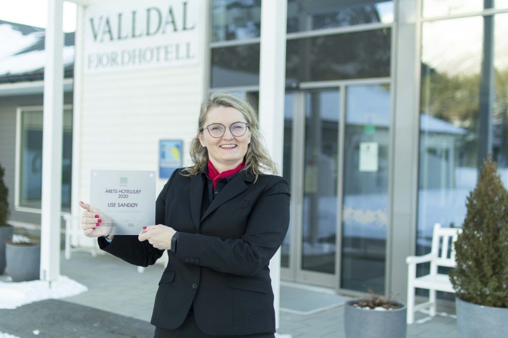 Lise Sandøy - Hotellsjef - Valldal Fjordhotell - Årets Hotellsjef 2020