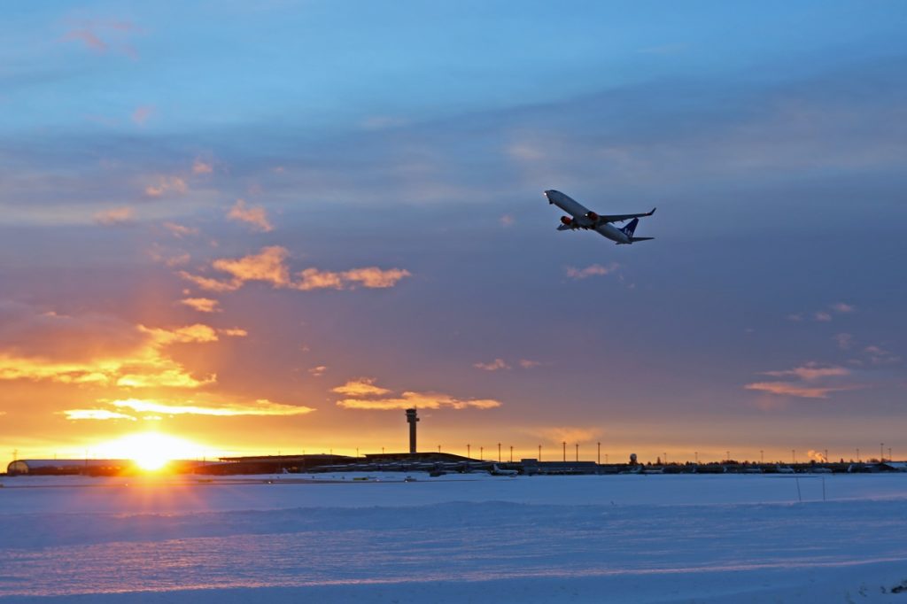 Fraktfly - Sjømat - Takeoff - Oslo lufthavn - Gardermoen - Hovedflyplass