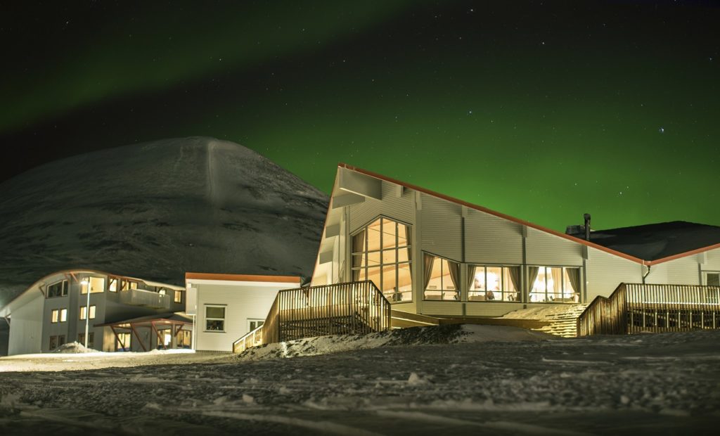 Polarhotellet - Longyearbyen - Svalbard - Hurtigruten - Store Norske 