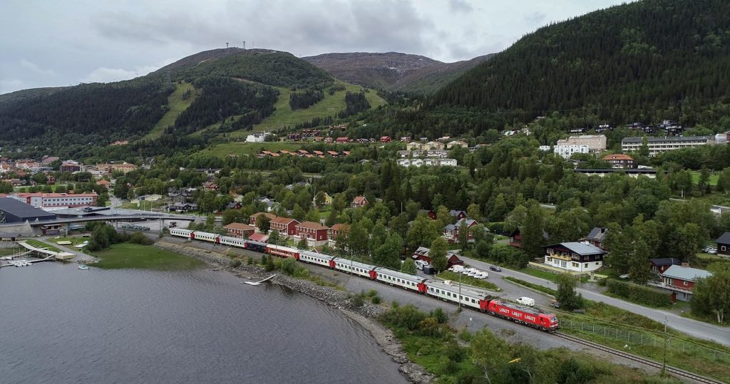 Snälltåget - Åreskutan - Sverige 