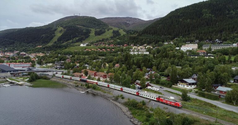 Snälltåget - Åreskutan - Sverige