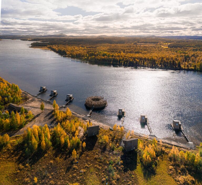 Arctic Bath - Flytende Spa-anlegg - Luleåelven - Sverige