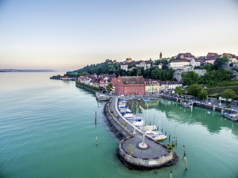 Småbåthavn - Meersburg - Bodensjøen - Baden-Würtemberg - Tyskland