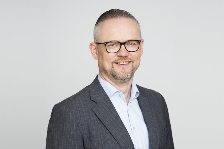Håkon Gaarder-Larsen - Rådgiver - Tribun