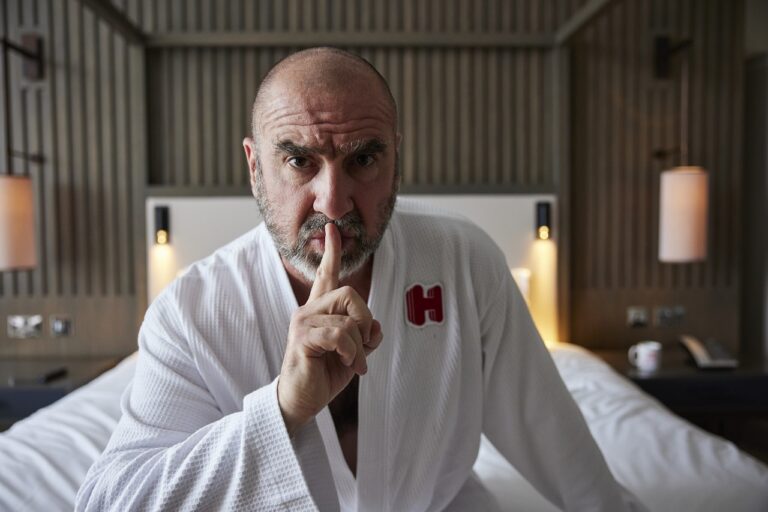 Eric Cantona - Champions League - Hotels.com - Do not disturb suite