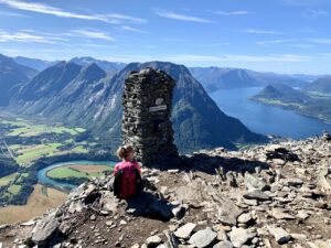 Romsdalseggen med Expa Travel
