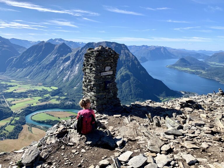 Romsdalseggen med Expa Travel