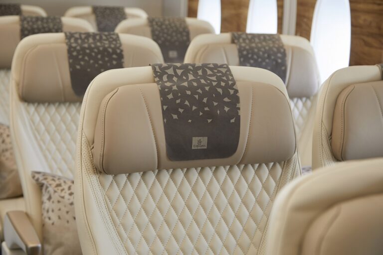 Premium Economy - Flyseter - Emirates Airline - 2021